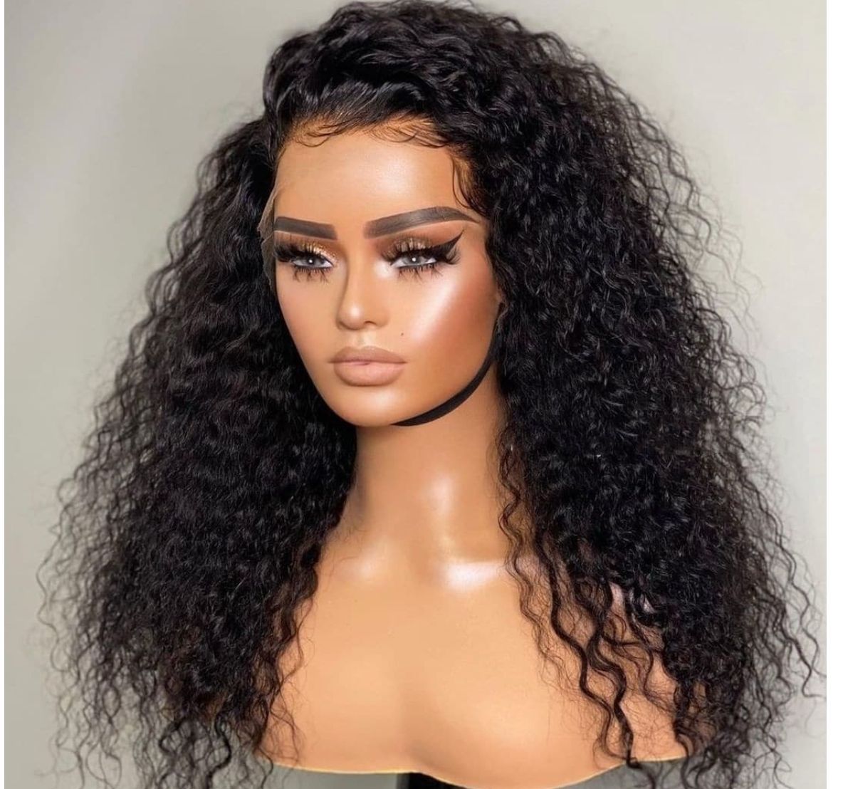18 inch frontal glueless curly wig - Image 2